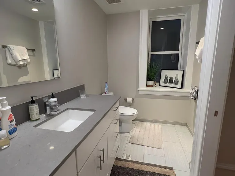2126 Locust St #1R — Photo 41