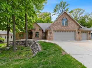 448 Harvest Rd, Green Bay, WI 54302