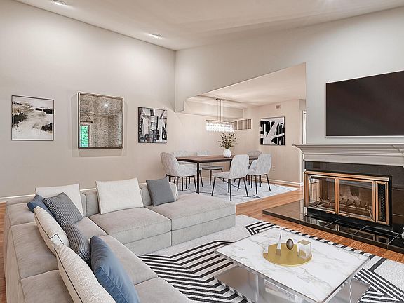 5th image of 110 Biscayne Ct APT 10