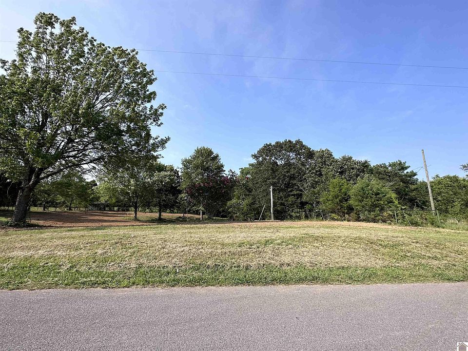1st image of 2740 Cherry Corner Rd