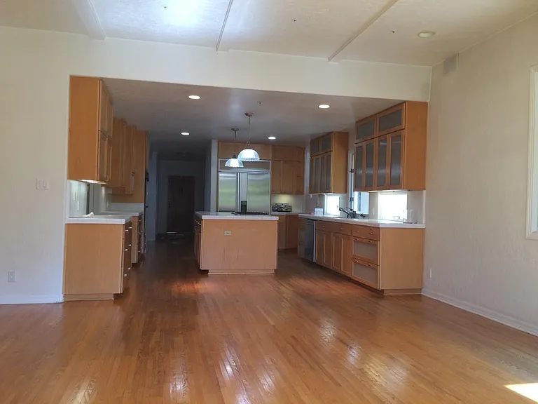S McCarty Dr — Photo 15