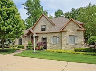 2040 Acadia Trce #1, Westlake, OH