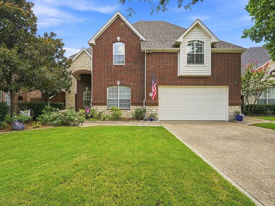 1st image of 2104 Watercrest Ct