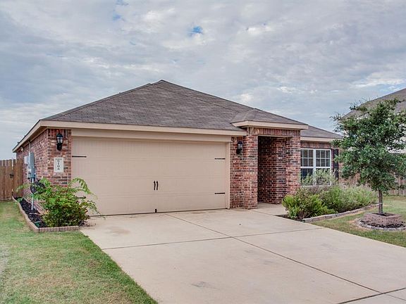 2nd image of 6108 Chalk Hollow Dr