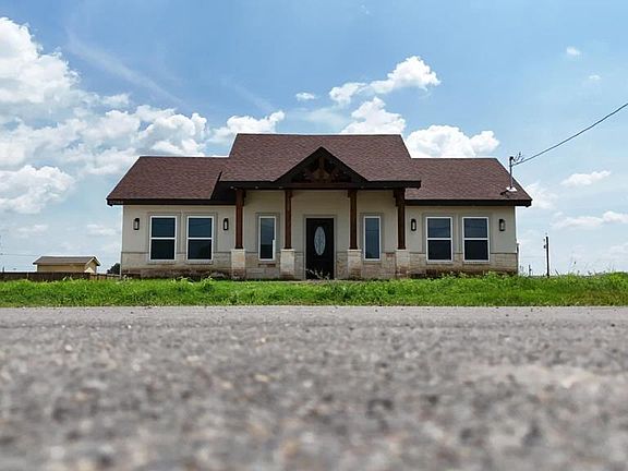 2nd image of 32588 Grecia St