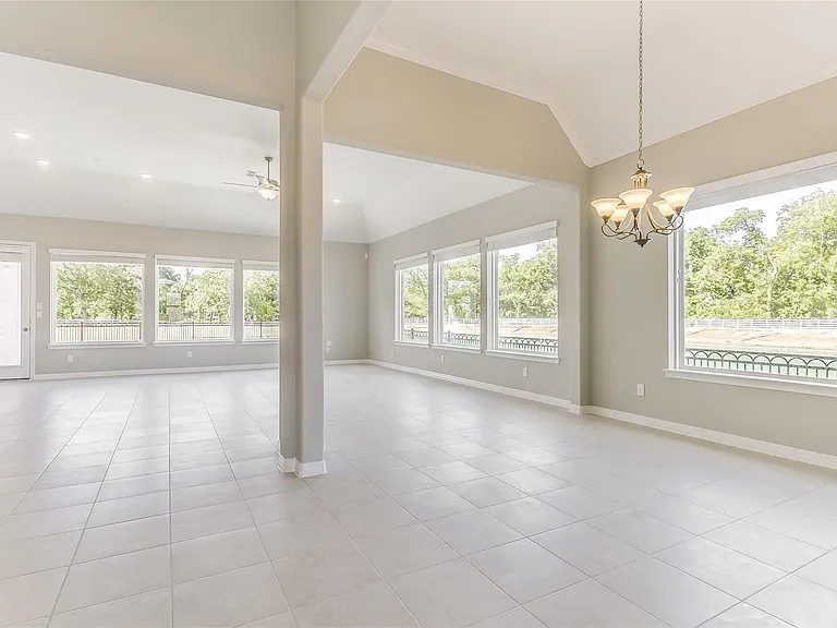 4227 Carol Ridge Dr — Photo 7