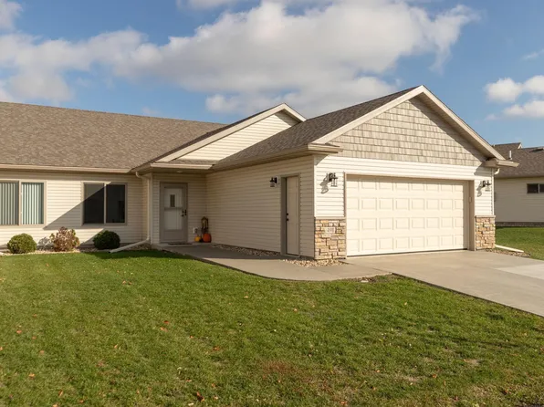491 Limestone Ct NW, Eyota, MN 55934