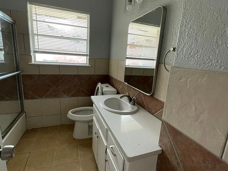 5808 NW Liberty Ave — Photo 19