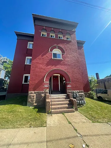 3822 Liberty Ave. Photo 1