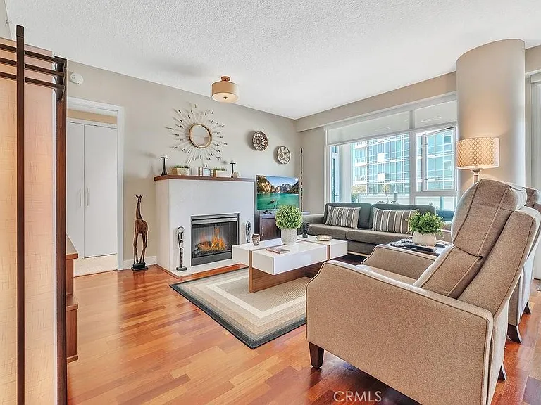 3141 Michelson #507 — Photo 9