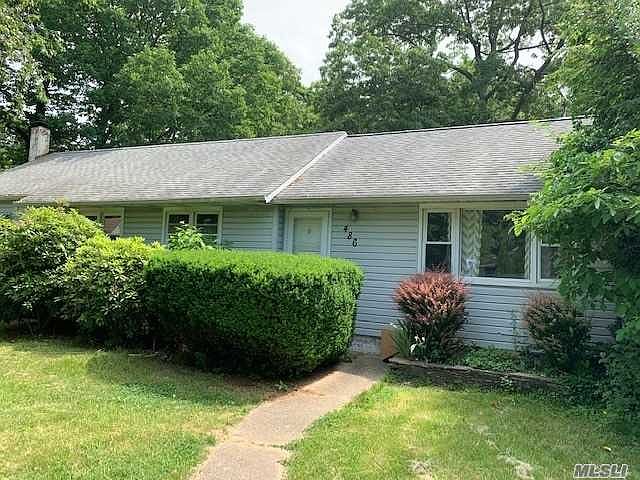 1st image of 486 A Boxwood Dr