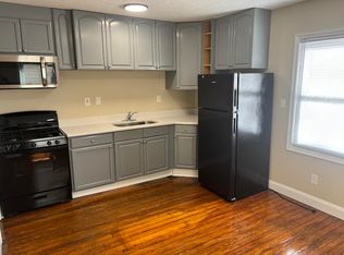 408 Dunmore St, Fredericksburg, VA 22401