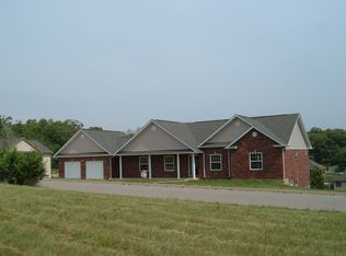 102 Page St, Waynesville, MO 65583