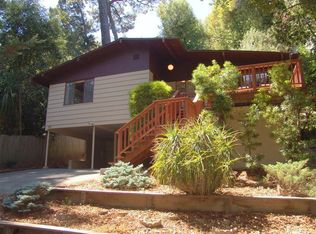 42 Homeglen Ln, Oakland, CA 94611