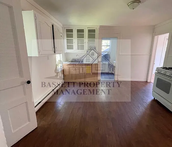 109 E Albert St #2 — Photo 20