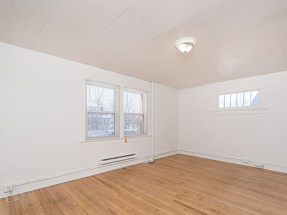 3rd image of 420 S 6th Ave APT 2
