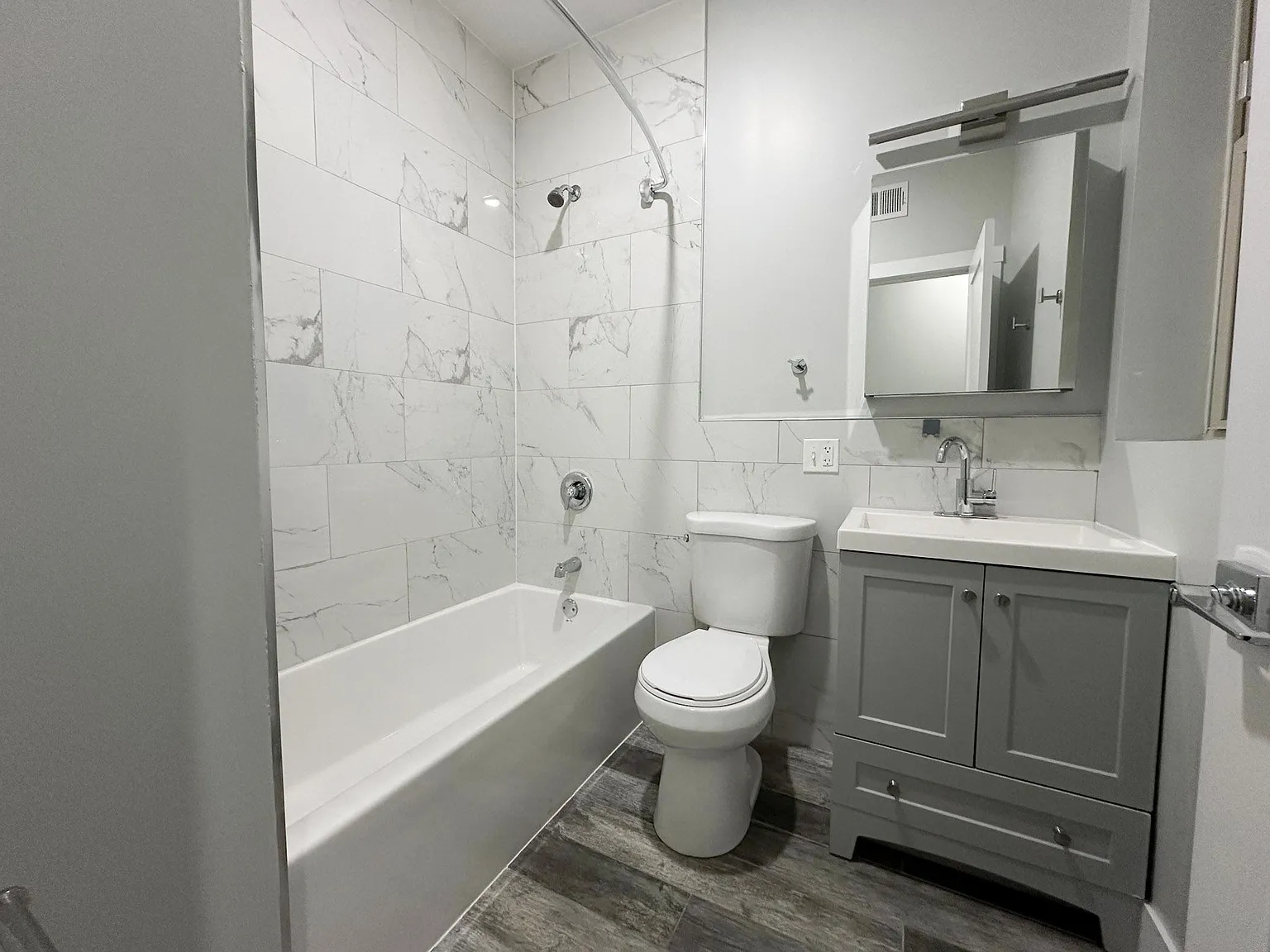 5424-26 N. Ashland Ave./1609-11 W. Rascher Ave. — Photo 4
