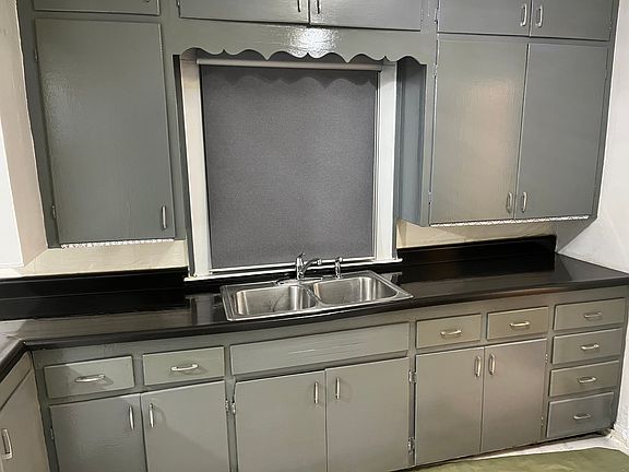 3rd image of 3612 E 35th St #2