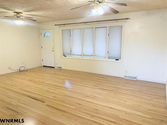 5th image of 501 W 32nd St