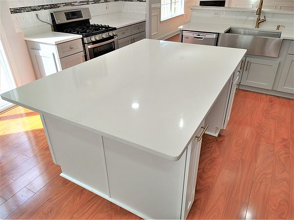 5th image of 13815 Allison Forest Trl #1