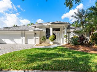 10727 Avenida Santa Ana, Boca Raton, FL 33498