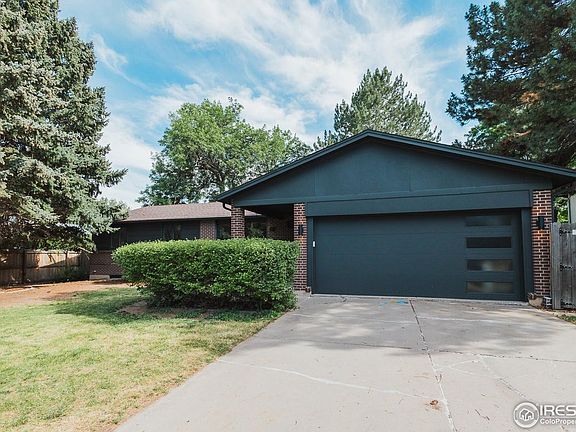 2nd image of 807 Winchester Dr