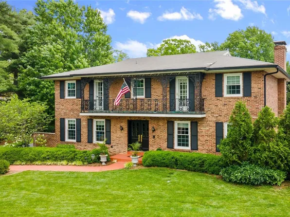 38 Granada Way, Saint Louis, MO 63124