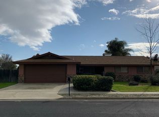 501 W Magnolia Ave, Hanford, CA 93230