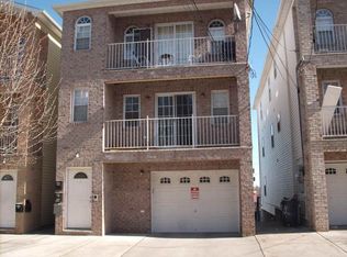 66 Randolph Ave #1, Jersey City, NJ 07305