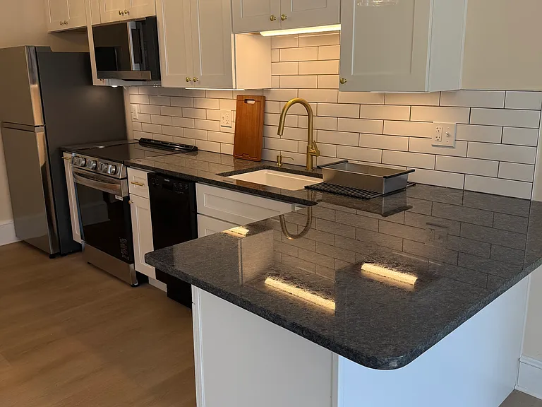 700 N Tatnall St #2 — Photo 3
