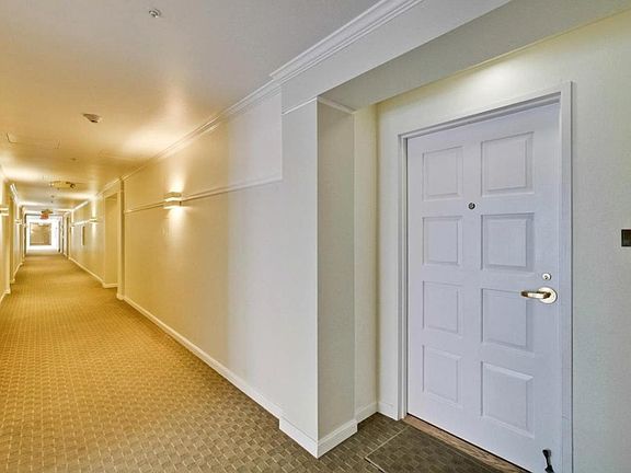 5th image of 550 Ortega Ave #A100
