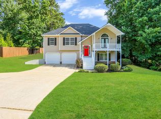 155 Molasses Ln, Dallas, GA 30157