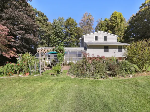 62 Walnut Hill Road, Bethel, CT 06801