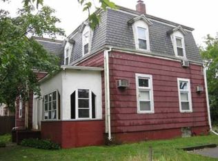 1037 Main St, Pawtucket, RI 02860