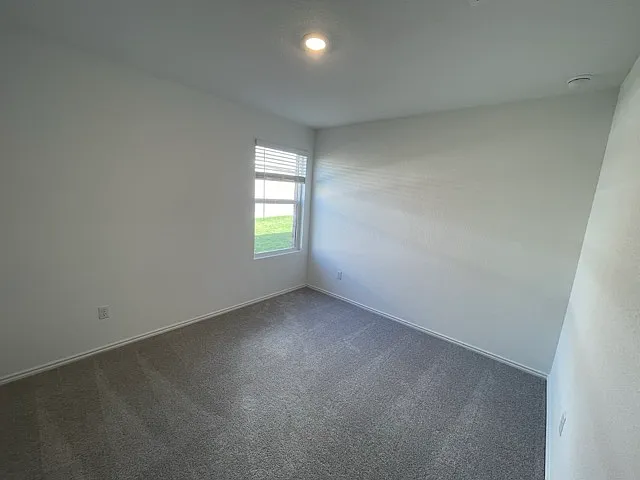 317 Rock Springs Dr — Photo 15