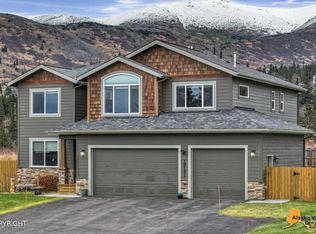 19141 Potter Highlands Dr, Anchorage, AK 99516