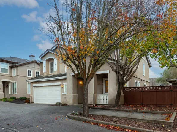 246 Windsor Drive, Petaluma, CA 94952