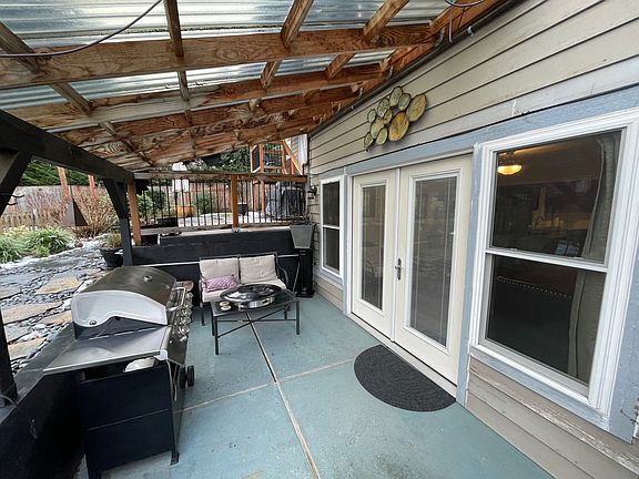 5th image of 4850 NW Neskowin Ave