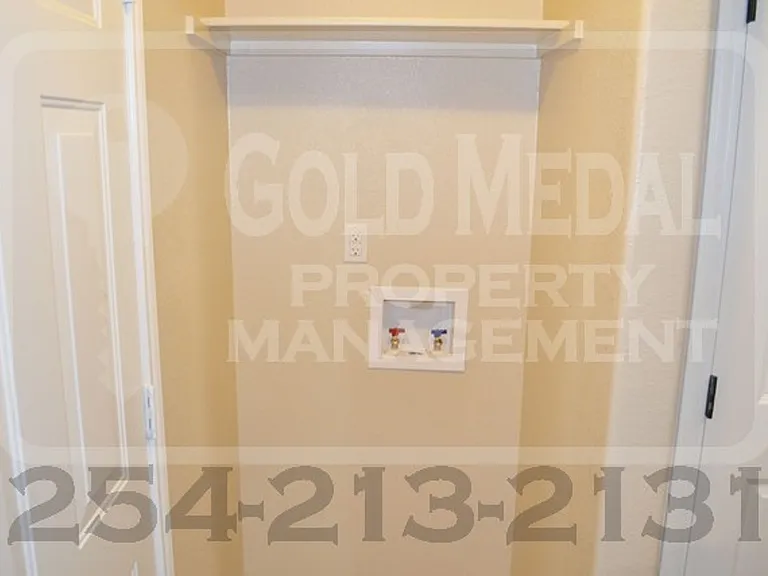 1104 Grace Point Dr — Photo 22