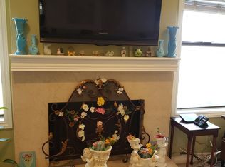 828 W Foothill Blvd APT A, Monrovia, CA 91016