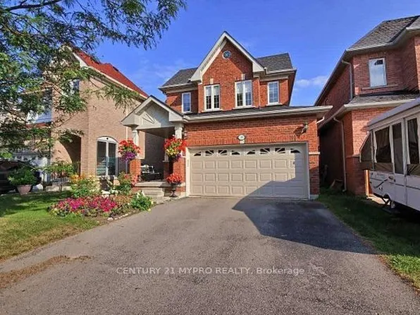 269 McBride Cres, Newmarket, ON L3X 2W4