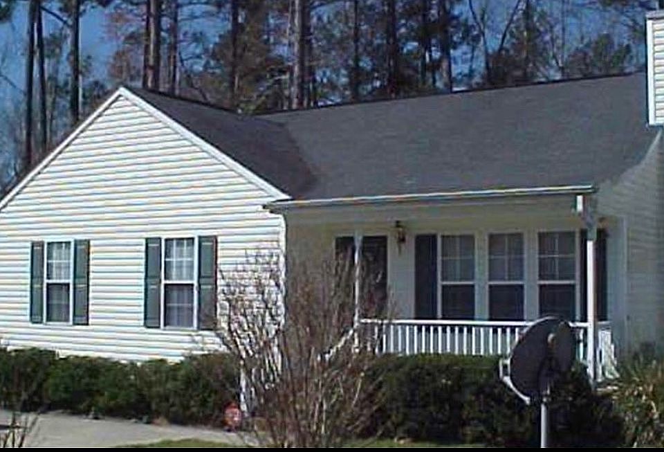 2nd image of 2120 Lake Trout Ln
