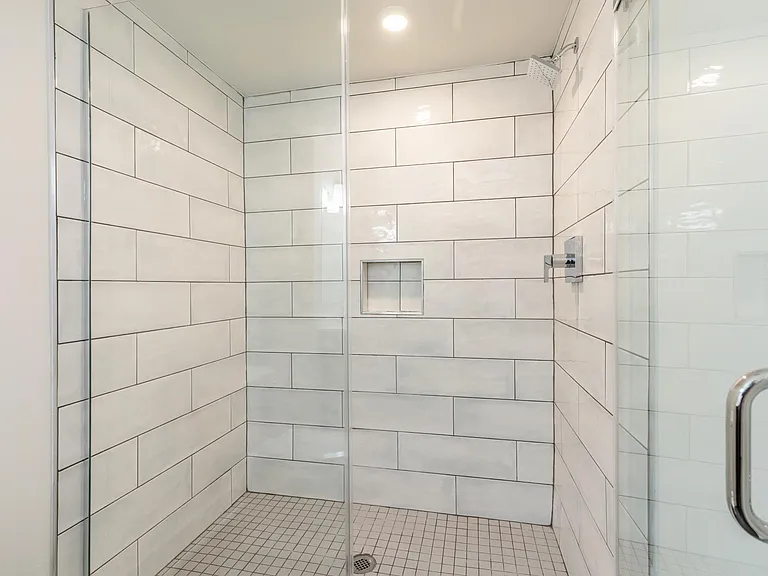 2413 Federal St #13 — Photo 17
