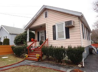 15 Morton St, Norwalk, CT 06854