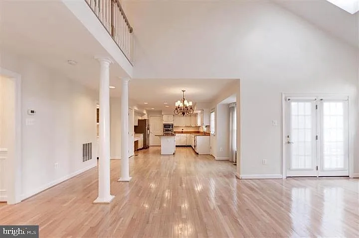 14213 Floral Park Dr — Photo 12