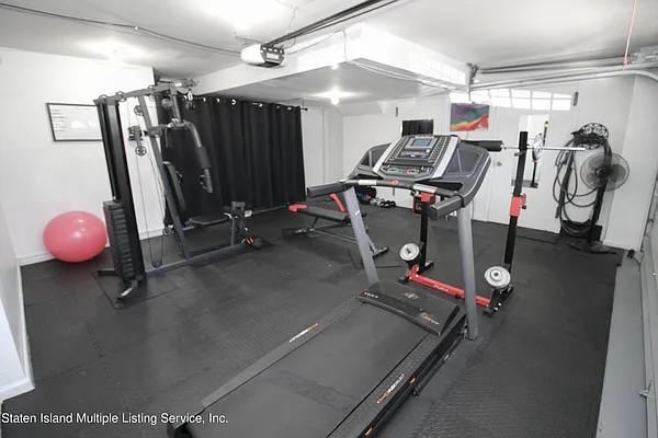 Sold by Remax Edge | media 47