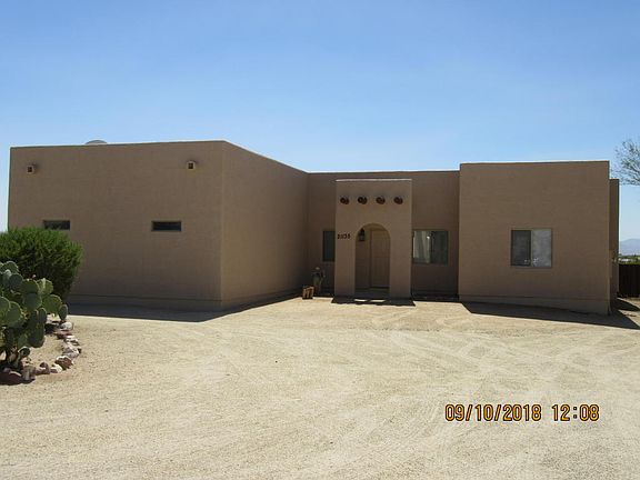2nd image of 21135 W Chuckwagon Ln