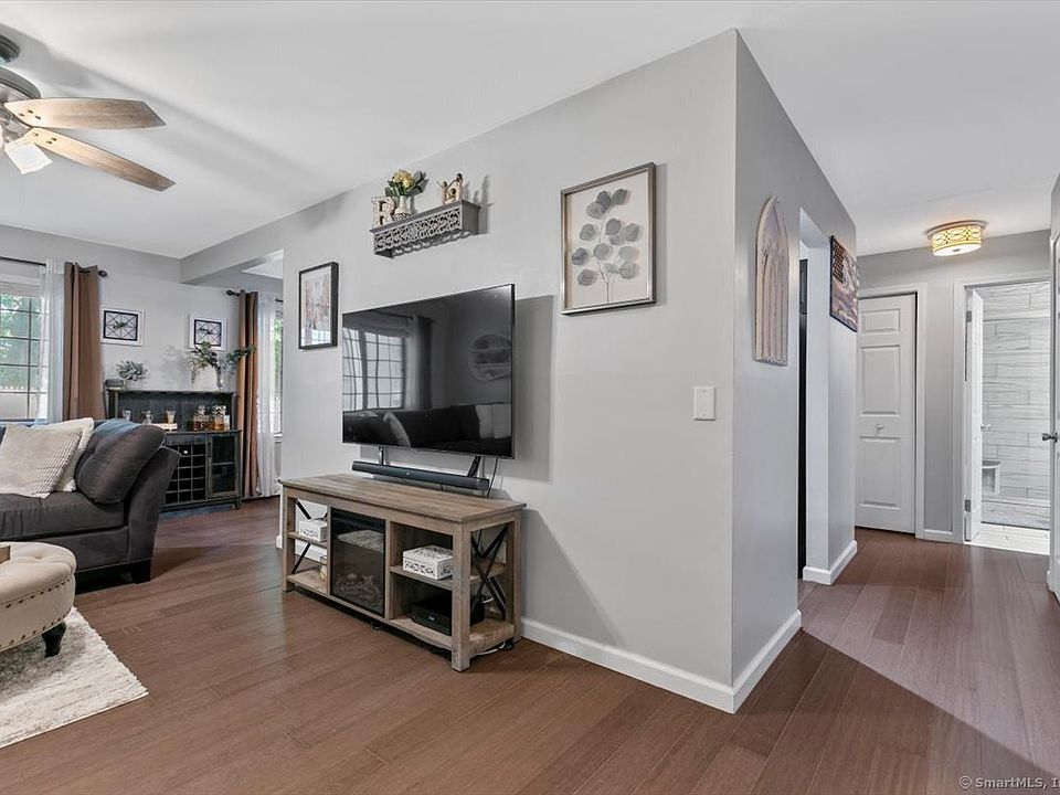 Foxwood 343 Foxwood Ln Milford CT Zillow