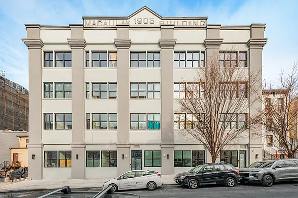 Rented by Nooklyn NYC LLC | media 54