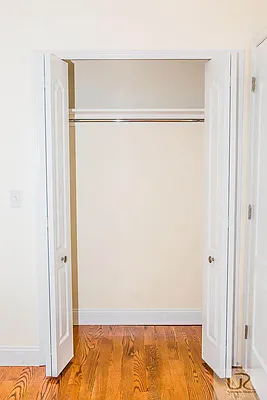 Rented by Compass | media 12